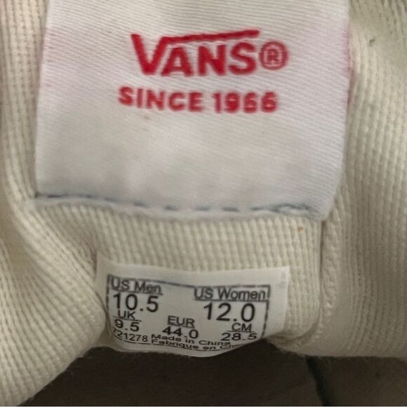 Vans Black Floral Embroidered Sneakers Men's 10.5 Women's 12 - Picture 8 of 8